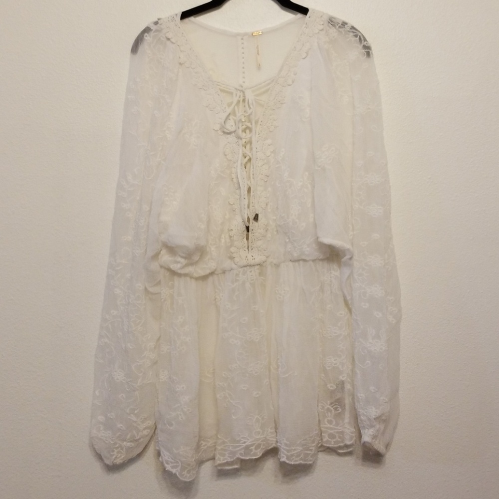 Free People white gauzy lace-up front tunic